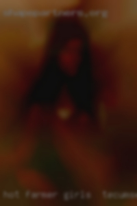 Hot farmer women nude male webcams girls in Tecumseh.