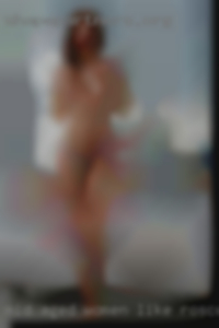 Mid-aged women like sex brigitte Roscoe, IL.