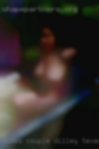 Nudes couple share black friend in Dilley, Texas.