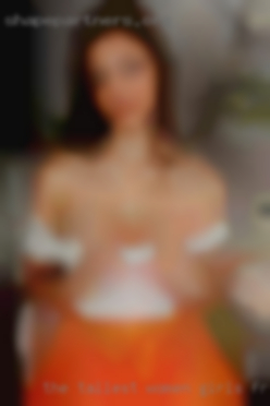 The tallest women naked vagina girls from West Plains, MO.